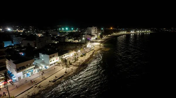 Fotografía de un proyecto de alumbrado público de EMDESAI (2)